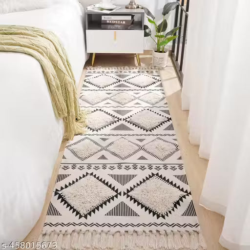 Handwoven Tufted Cotton Runner Rug – Black Floral Tassel Carpet
